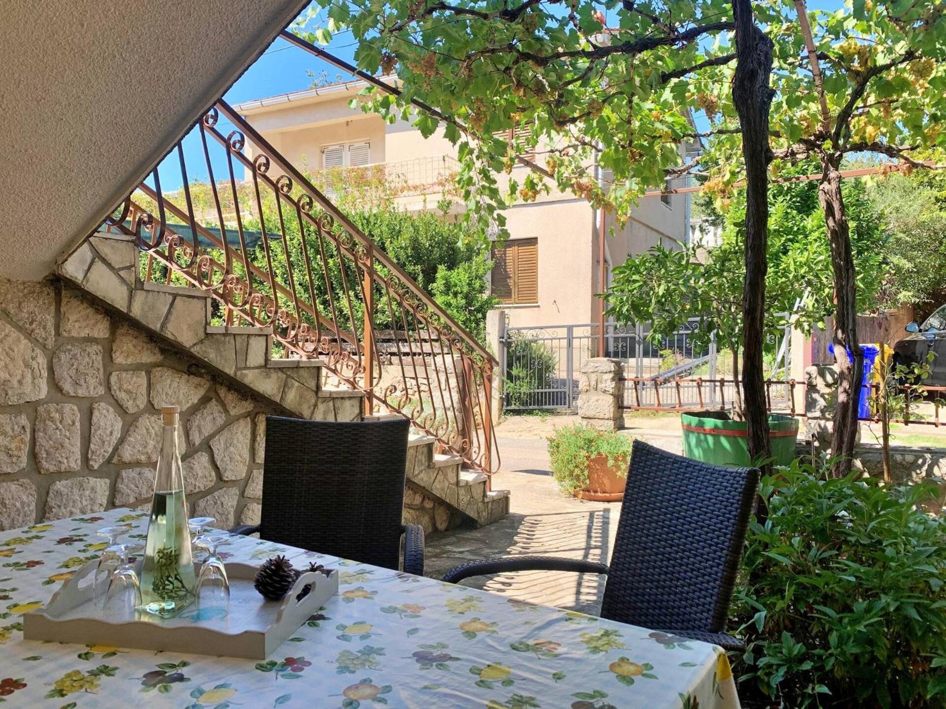 Apartments Santic Čižići Eksteriør bilde